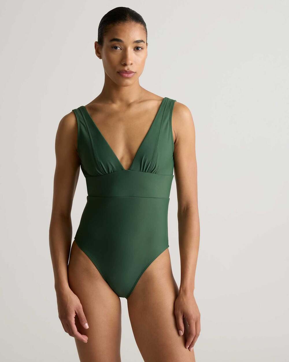 NWT Quince Palm Green Italian Plunge One-Piece Swimsuit Women's Size Medium